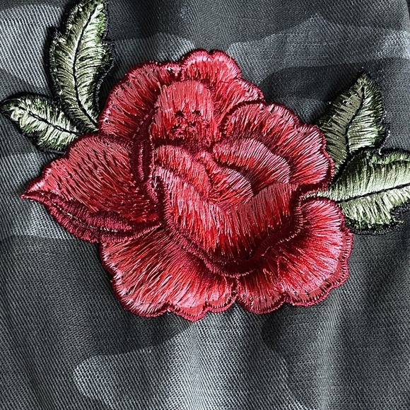 Rails Jacket Womens Medium Collins Camo Military Embroidered Rose Utility - Picture 4 of 14